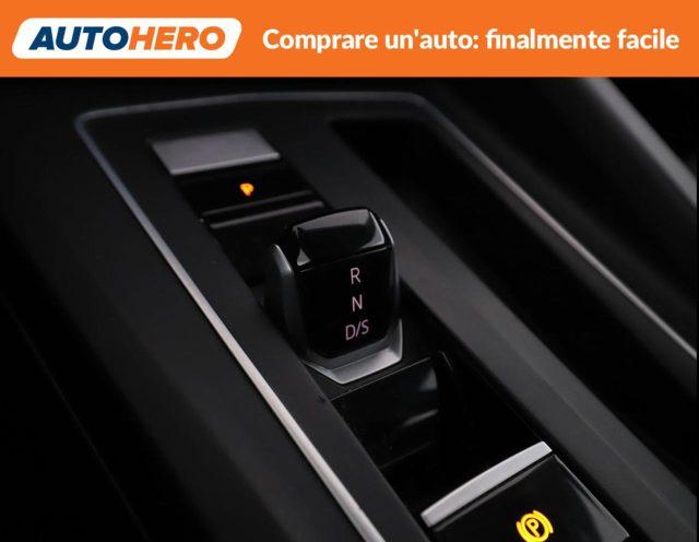 VOLKSWAGEN Golf 1.5 eTSI 150 CV EVO ACT DSG Life