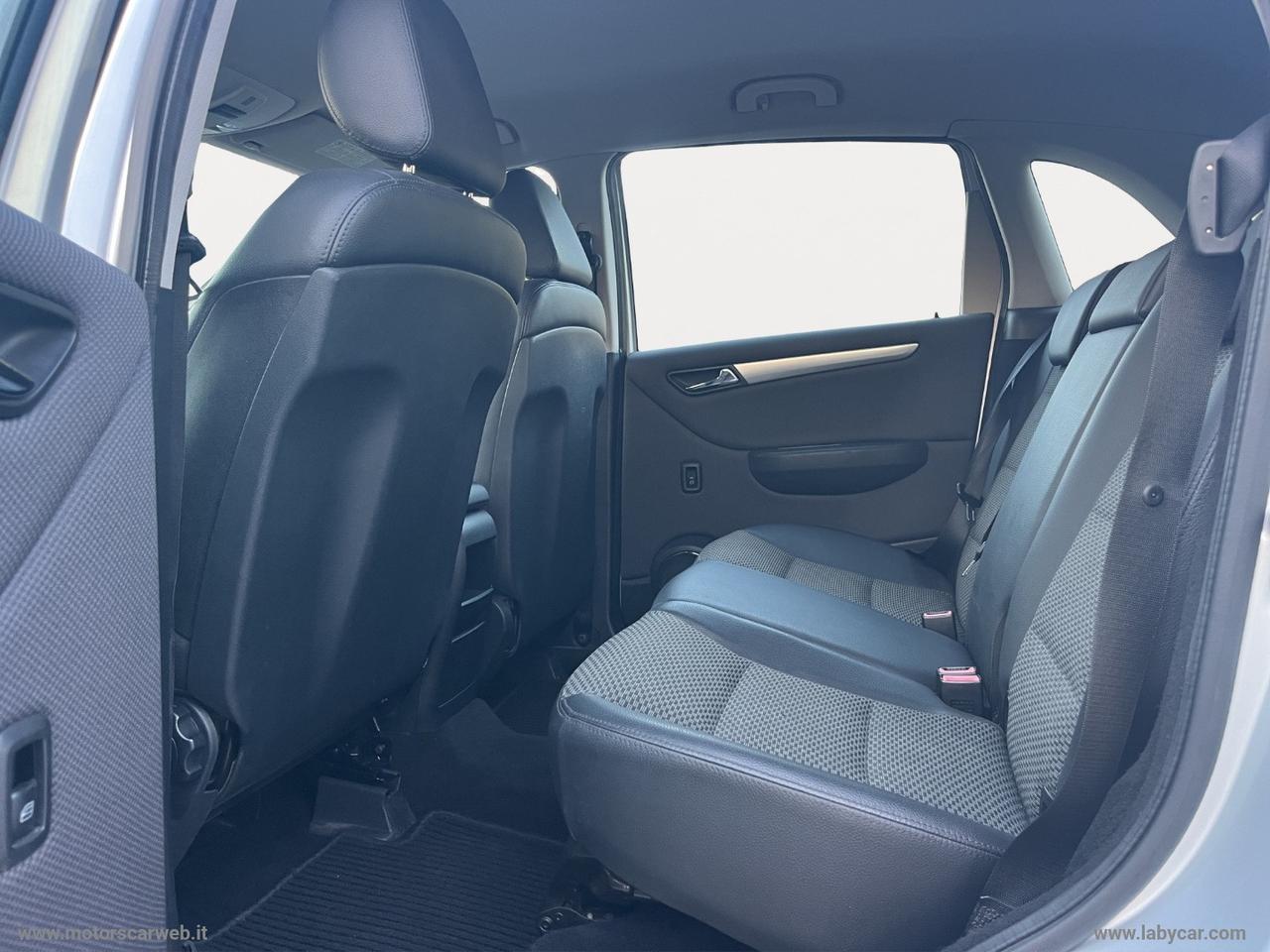 MERCEDES-BENZ B 200 CDI Sport