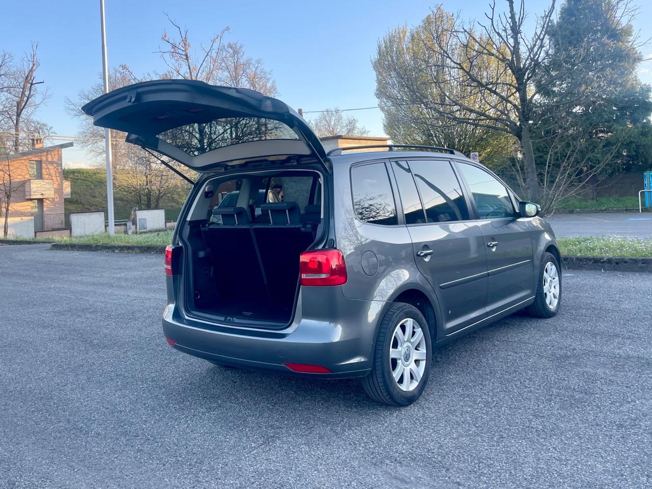 Volkswagen Touran 1.6 TDI DPF Comfortline BMT