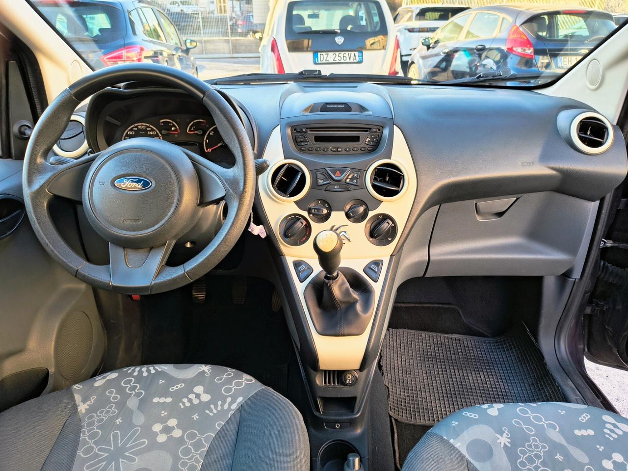 FORD KA 1.2 BENZINA SOLO 67.000 KM 2015