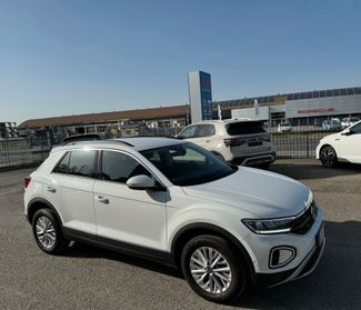 Volkswagen T-Roc 1.0 TSI Life / NO VINCOLI