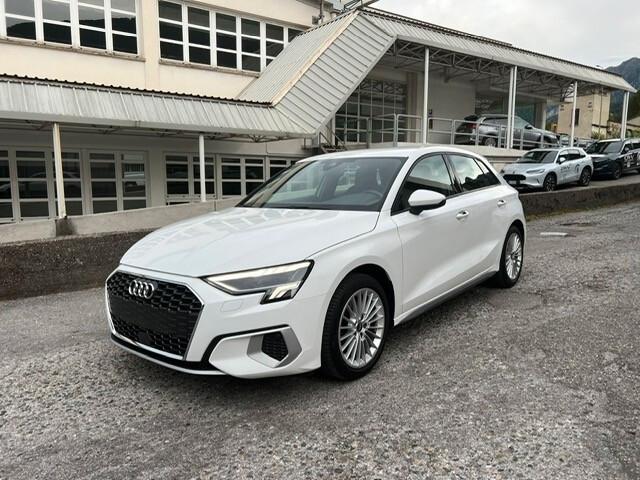 Audi A3 SPB 35 TFSI SPORT-47000KM-SENSORI-APPLECAR