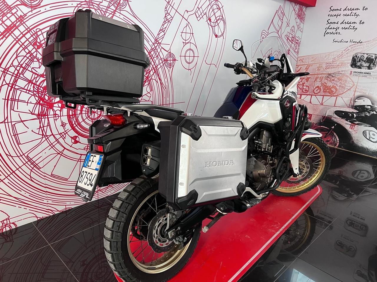 Honda CRF1000L Africa Twin Travel Edition 2016
