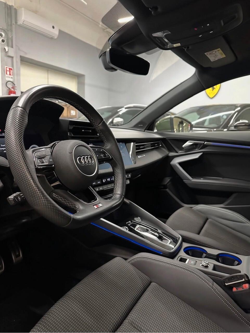 Audi A3 allstreet 35 TDI S tronic Identity Contrast