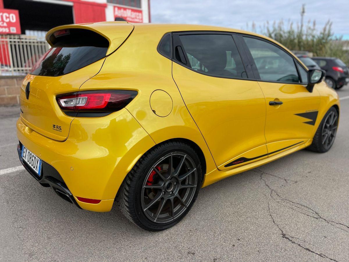 RENAULT - Clio - 1.6 T 200 CV EDC 5p. Monaco GP