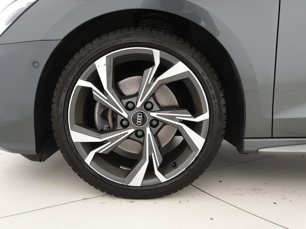 Sportback 40TDI 200CV quattro Str S line Edition