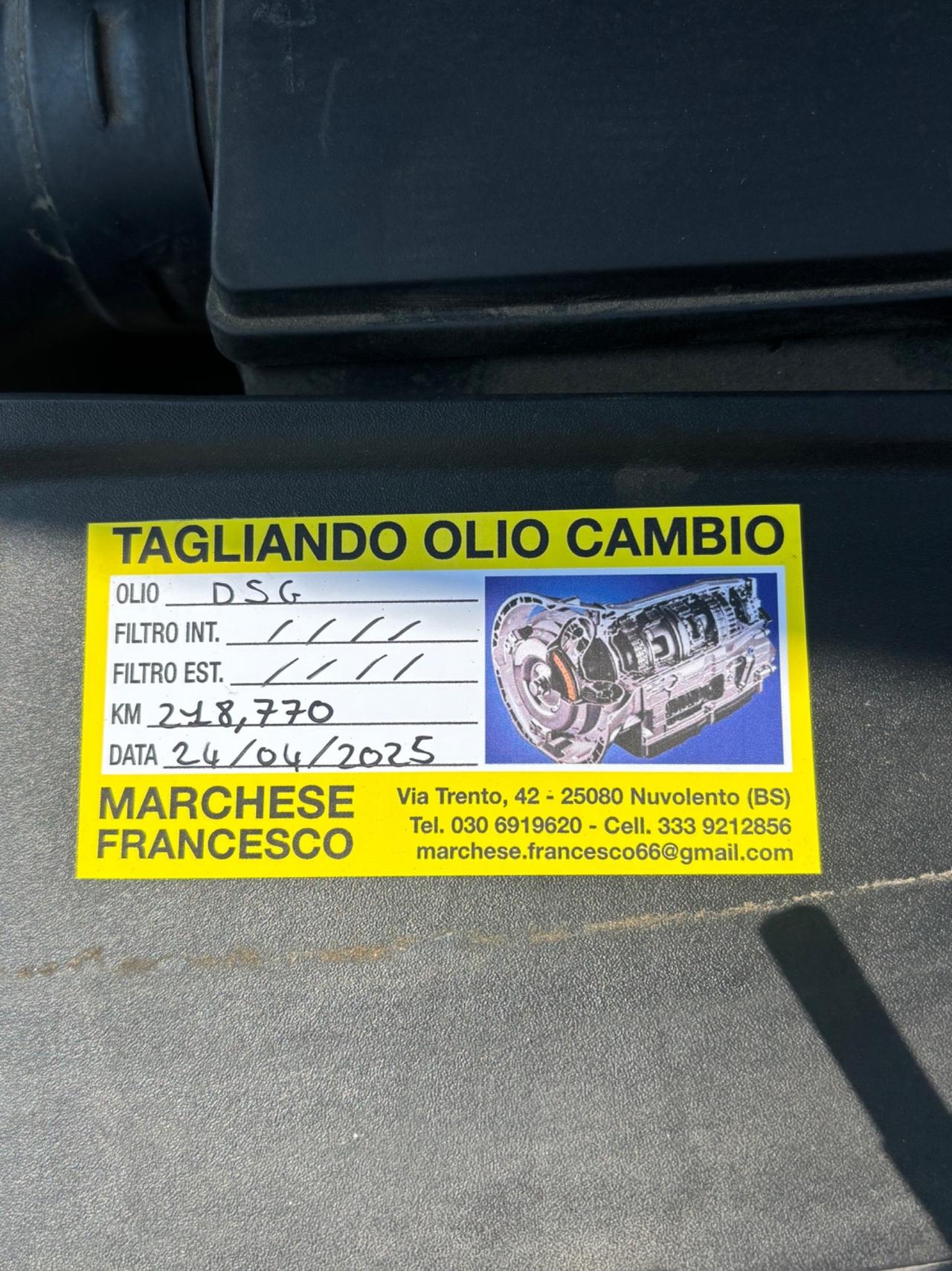 Volkswagen Golf 1.6 TDI CAMBIO AUTOMATICO ANNO 2011
