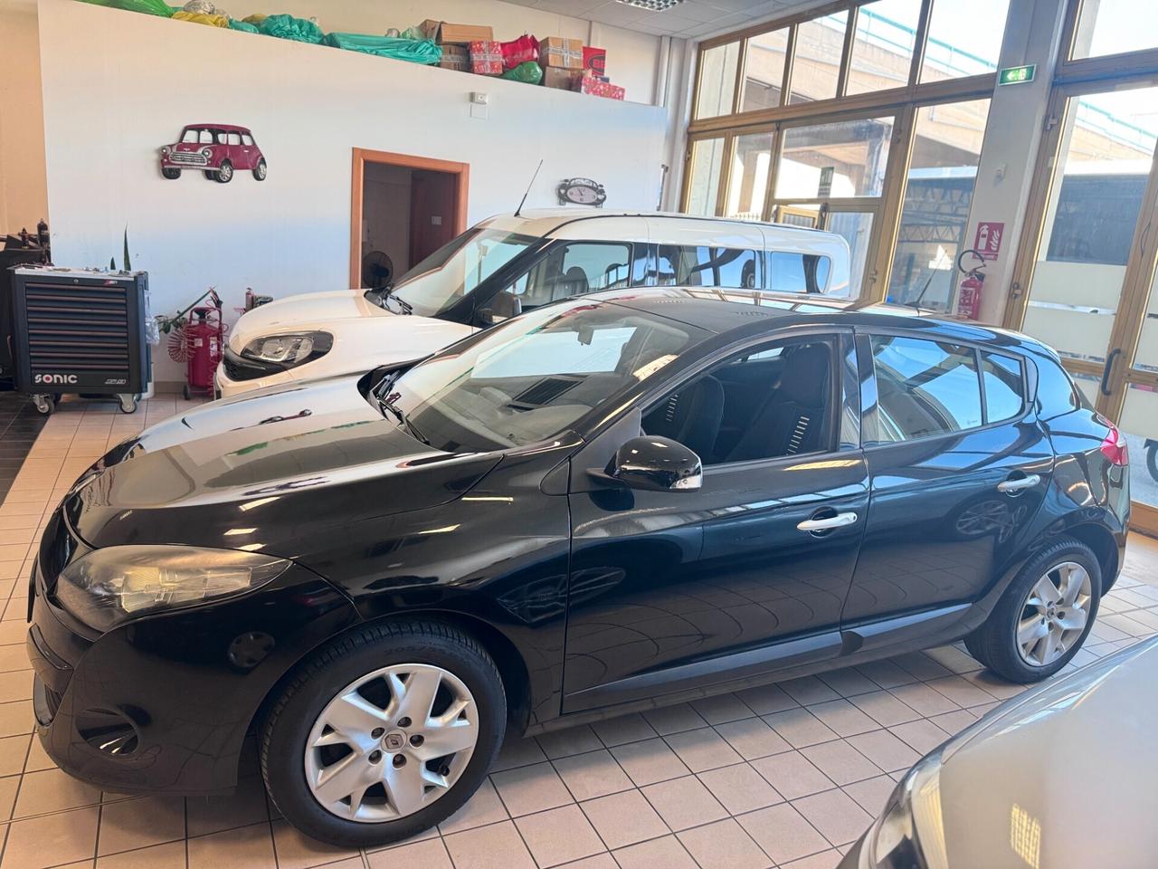 Renault Megane Mégane 1.5 dCi 110CV Attractive