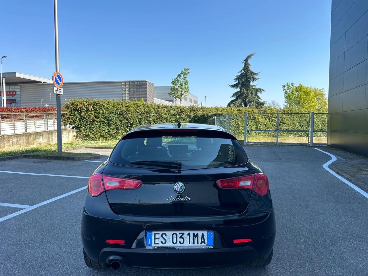 Alfa Romeo Giulietta 1.6 JTDm-2 105 CV Exclusive