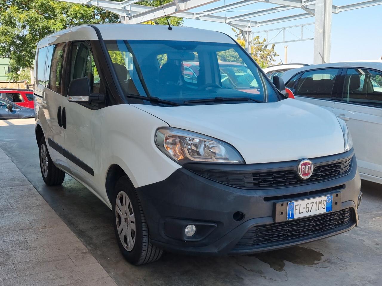 Fiat Doblo Cargo 2015 cargo combi N1 1.3 mjt 16v 95cv E6