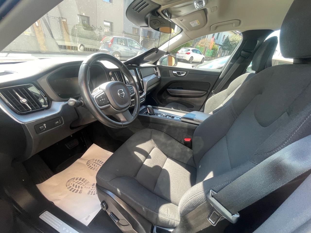 Volvo XC 60 XC60 B4 (d) AWD Geartronic Business Plus