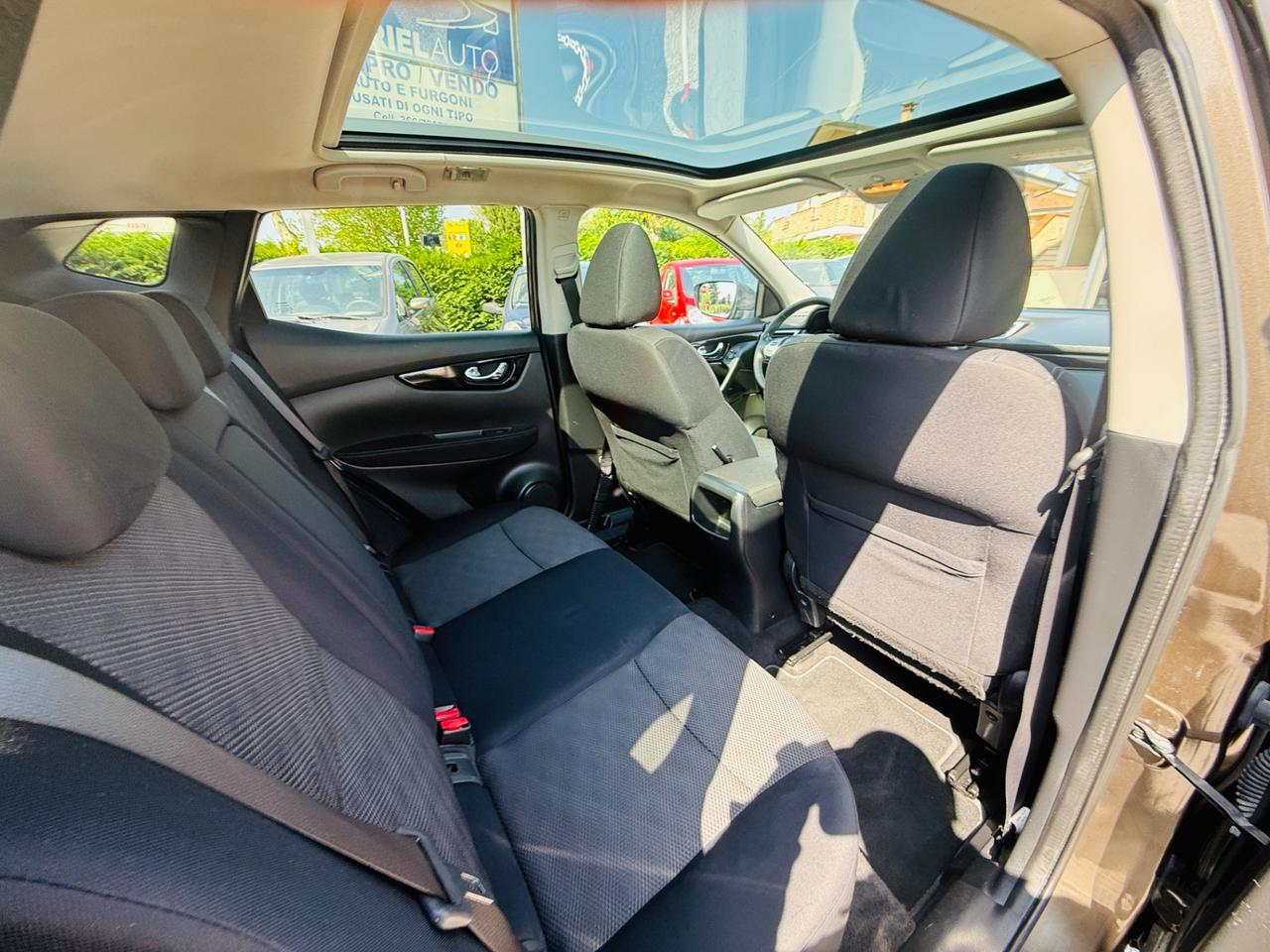 Nissan Qashqai 1.5 dCi Tekna