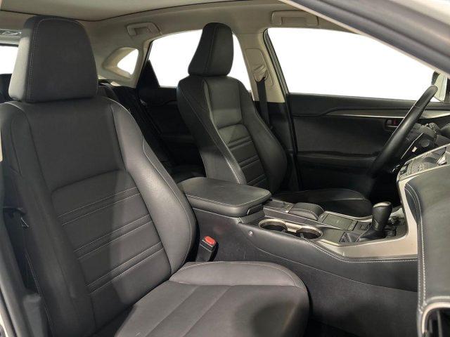 LEXUS NX 300 Hybrid 4WD Sport