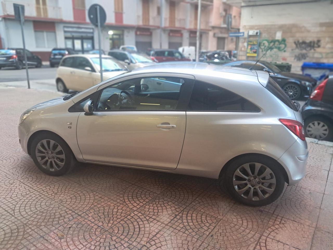 Opel Corsa 1.2 85CV 3 porte GPL-TECH Club-Euro4490