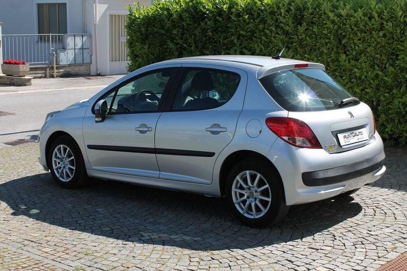 Peugeot 207 1.4 8V 75CV 5p. X Line ECO GPL