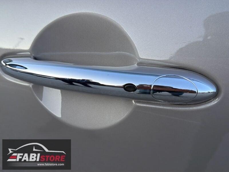 MINI Mini 5 porte 1.5 Cooper 136 Cv 5 porte Yours Autom. - LED, Navi, Keyless ecc