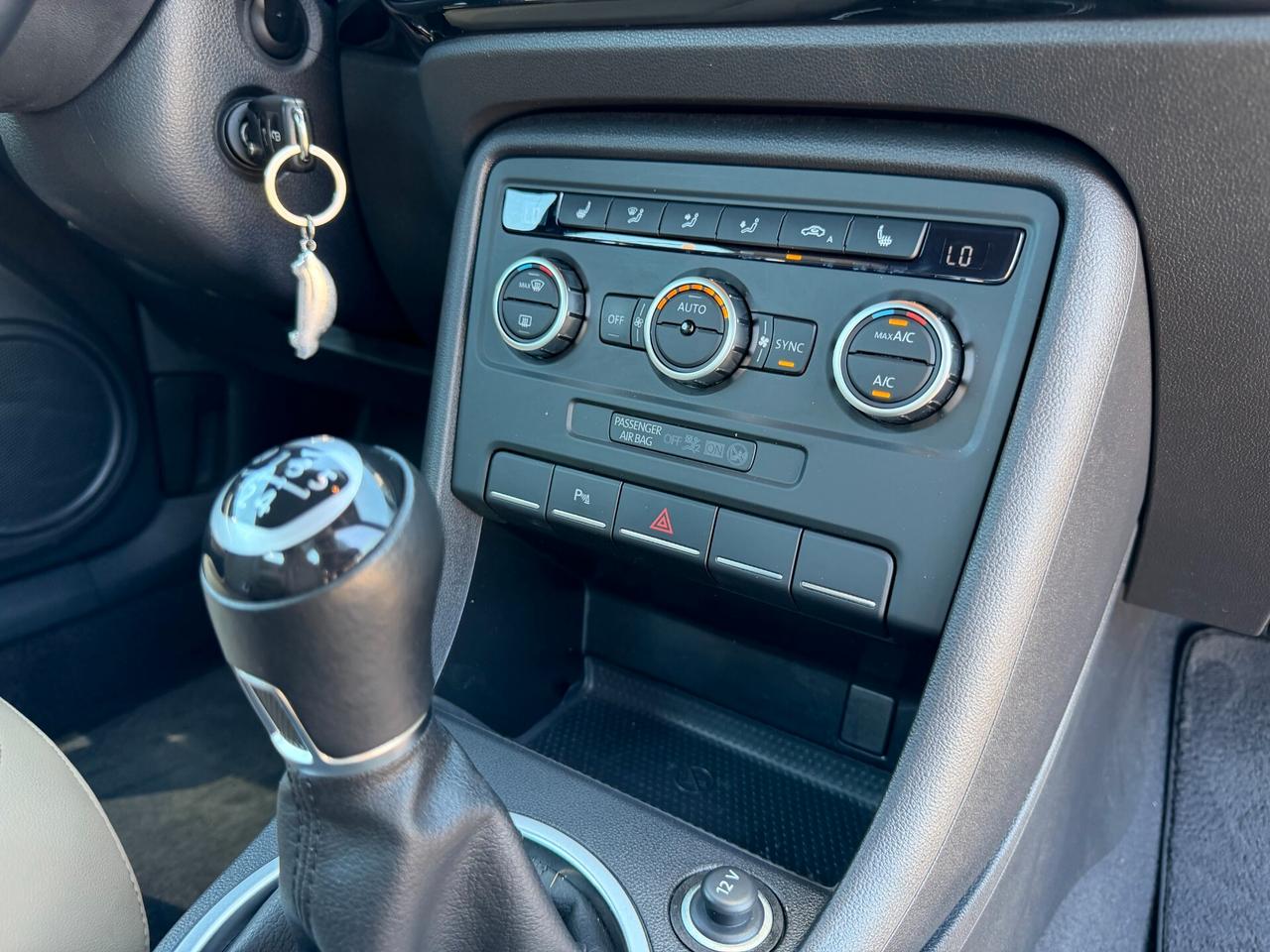 Volkswagen Maggiolino CABRIO 1.6 TDI 105cv 50s ANNIVERSARIO