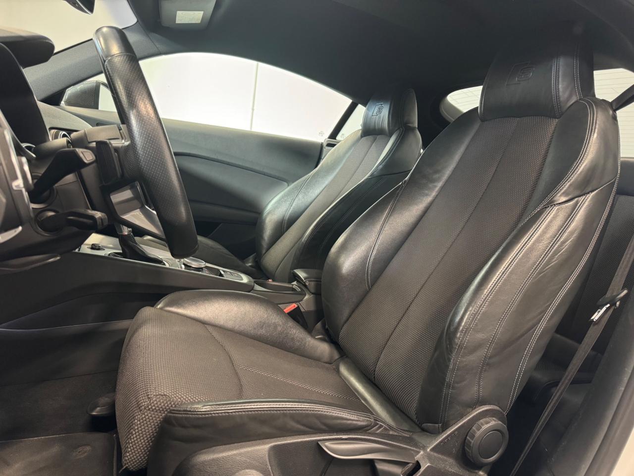 Audi TT Coupé 2.0 TFSI quattro S tronic line