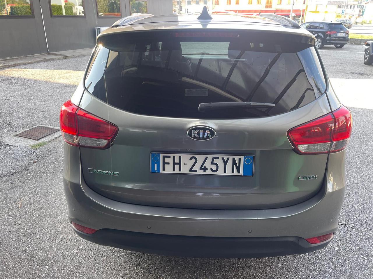 Kia Carens 1.7 CRDi 115 CV Class 7 POSTI TETTO APRIBILE