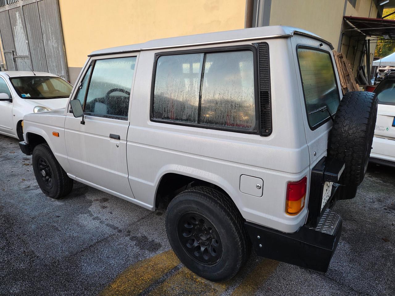 Mitsubishi Pajero 2.5 TDI Metal-top