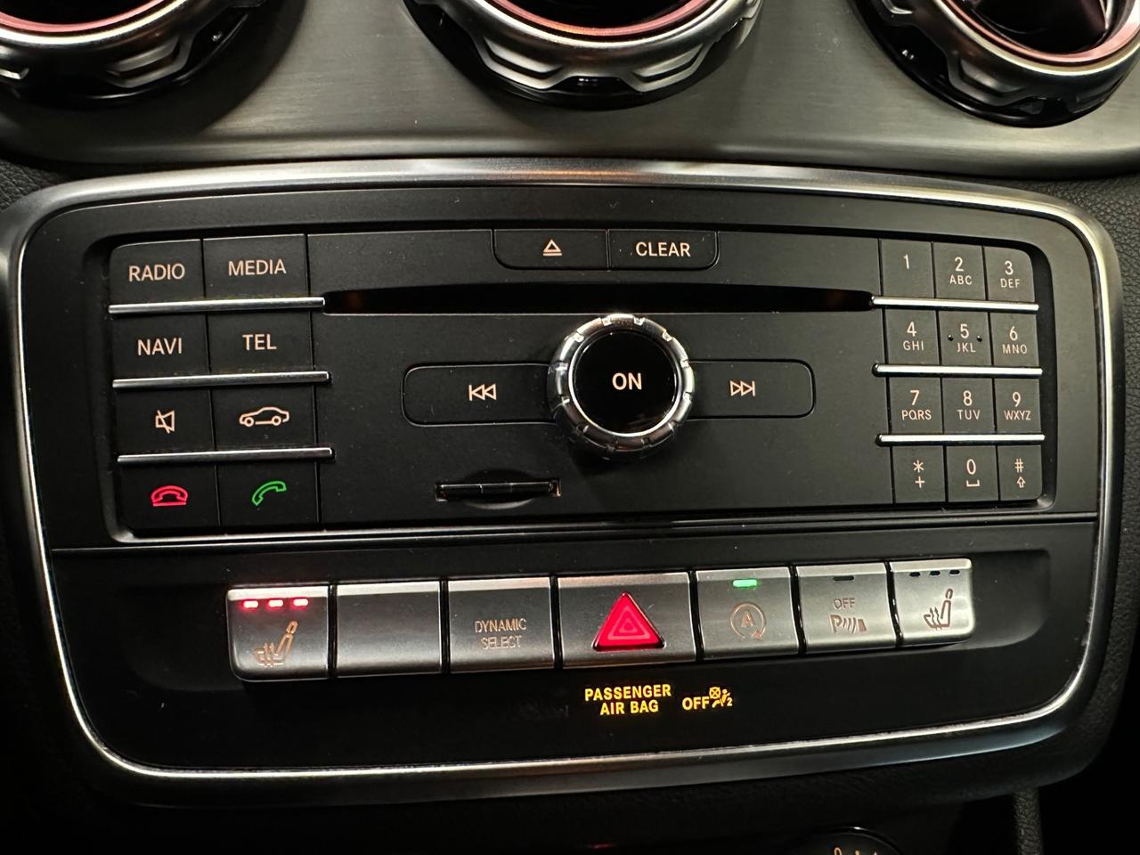 Mercedes-benz GLA 200 PREMIUM AMG 4 MATIC