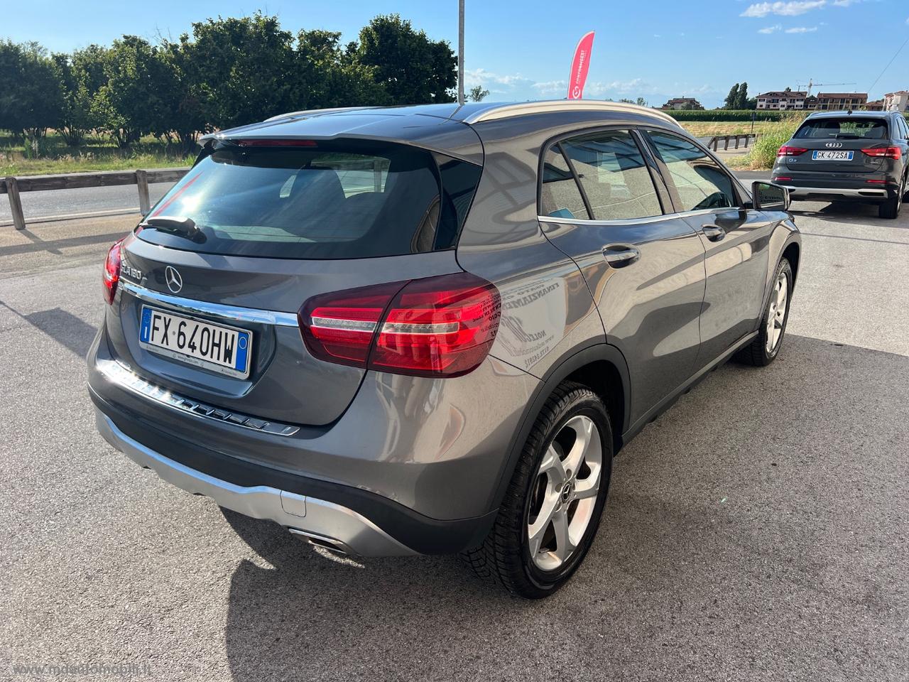 MERCEDES-BENZ GLA 180 Sport AUTOMATICA LED 18