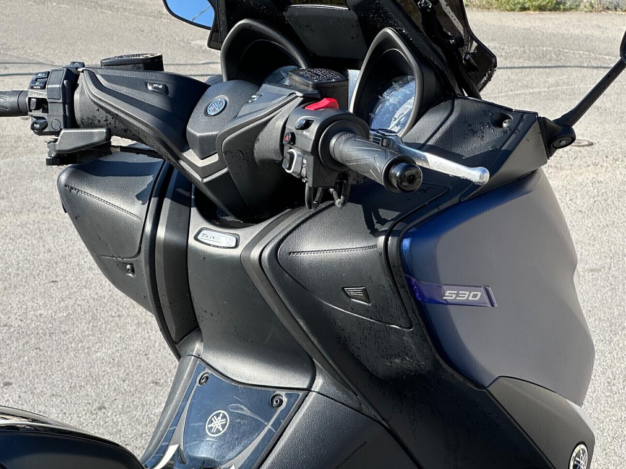 Yamaha T-Max 530 SX - AKRAPOVIC T-MAX