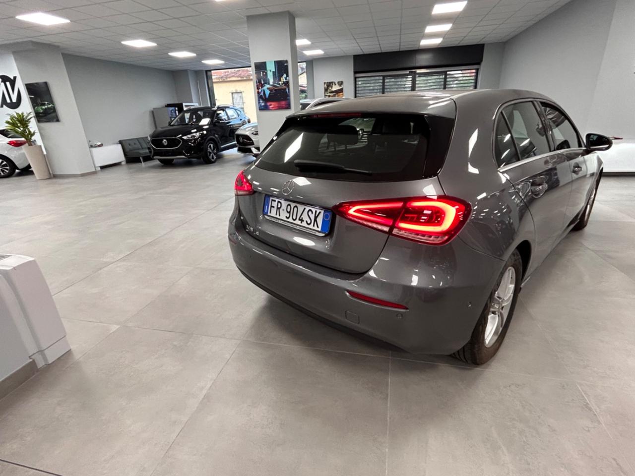 Mercedes A 180 Sport 1.5 D 116cv 2018 km 99000