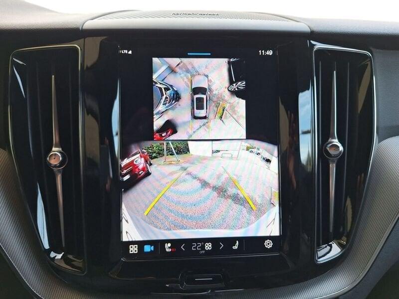 Volvo XC60 B5 250+14 CV AWD Automatica Mild Hybrid Plus Dark