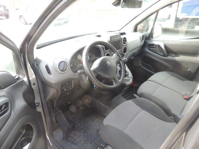 PEUGEOT Partner BlueHDi 100 L1 Pian.Cab. isotermico distribuzione