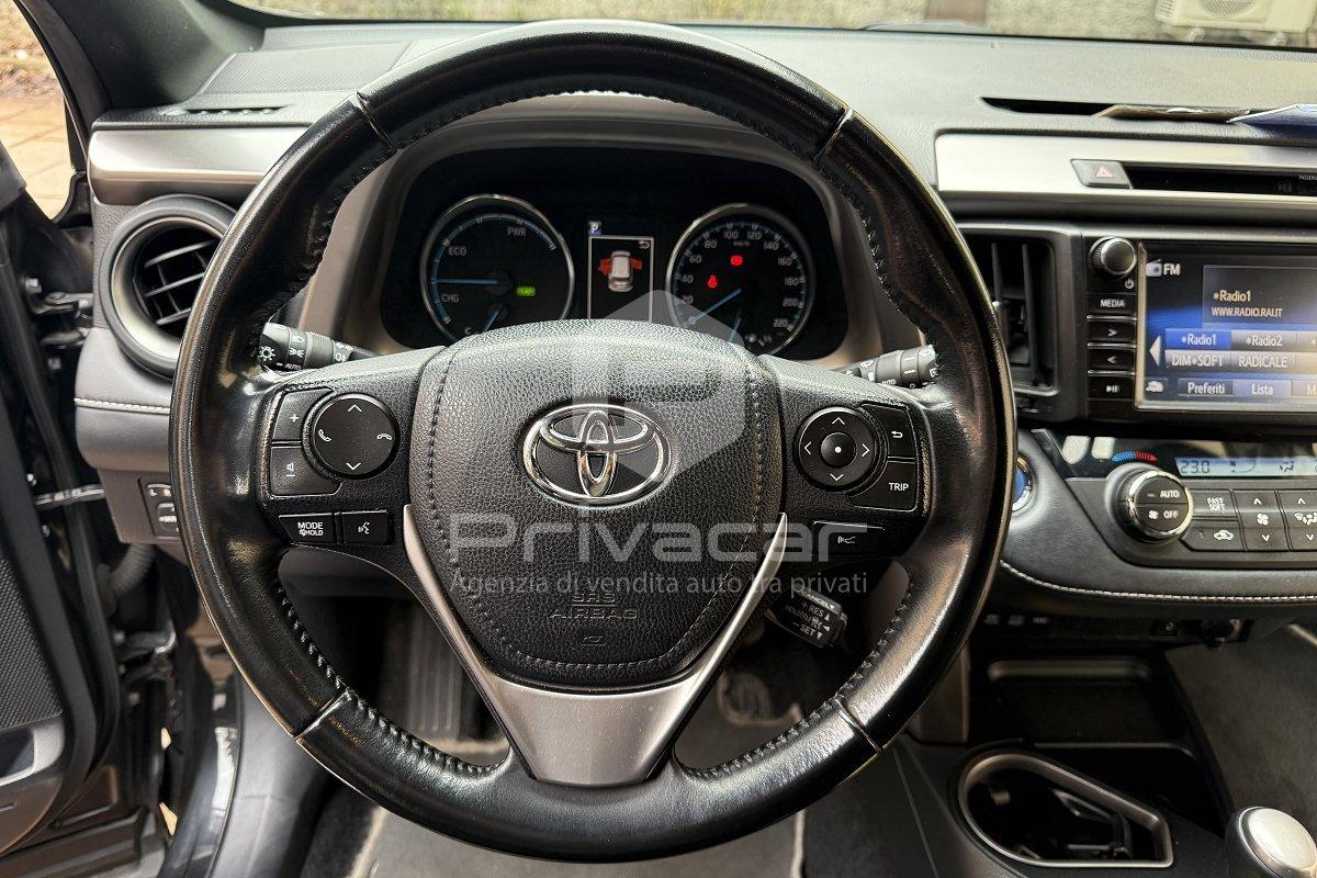 TOYOTA RAV4 2.5 Hybrid 2WD Lounge