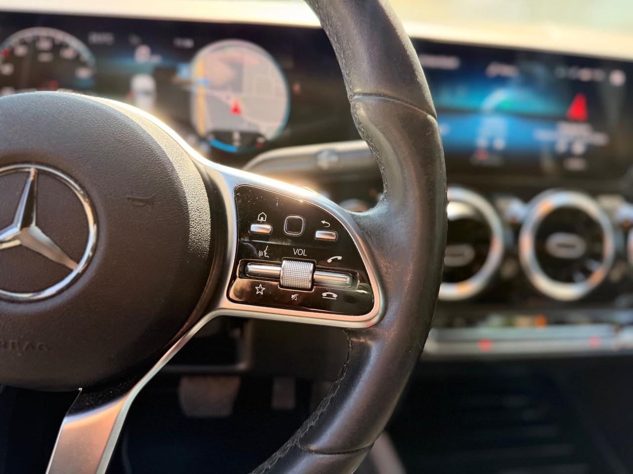 Mercedes-Benz GLA 200 Sport Plus GLA 200d #10590