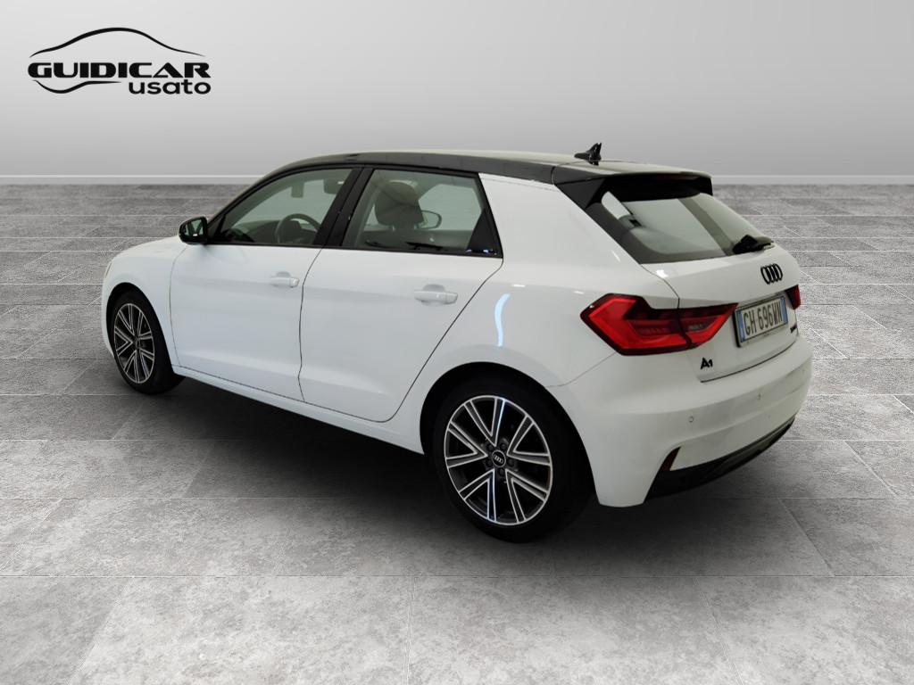 AUDI A1 II 2019 Sportback - A1 Sportback 30 1.0 tfsi Admired Adva