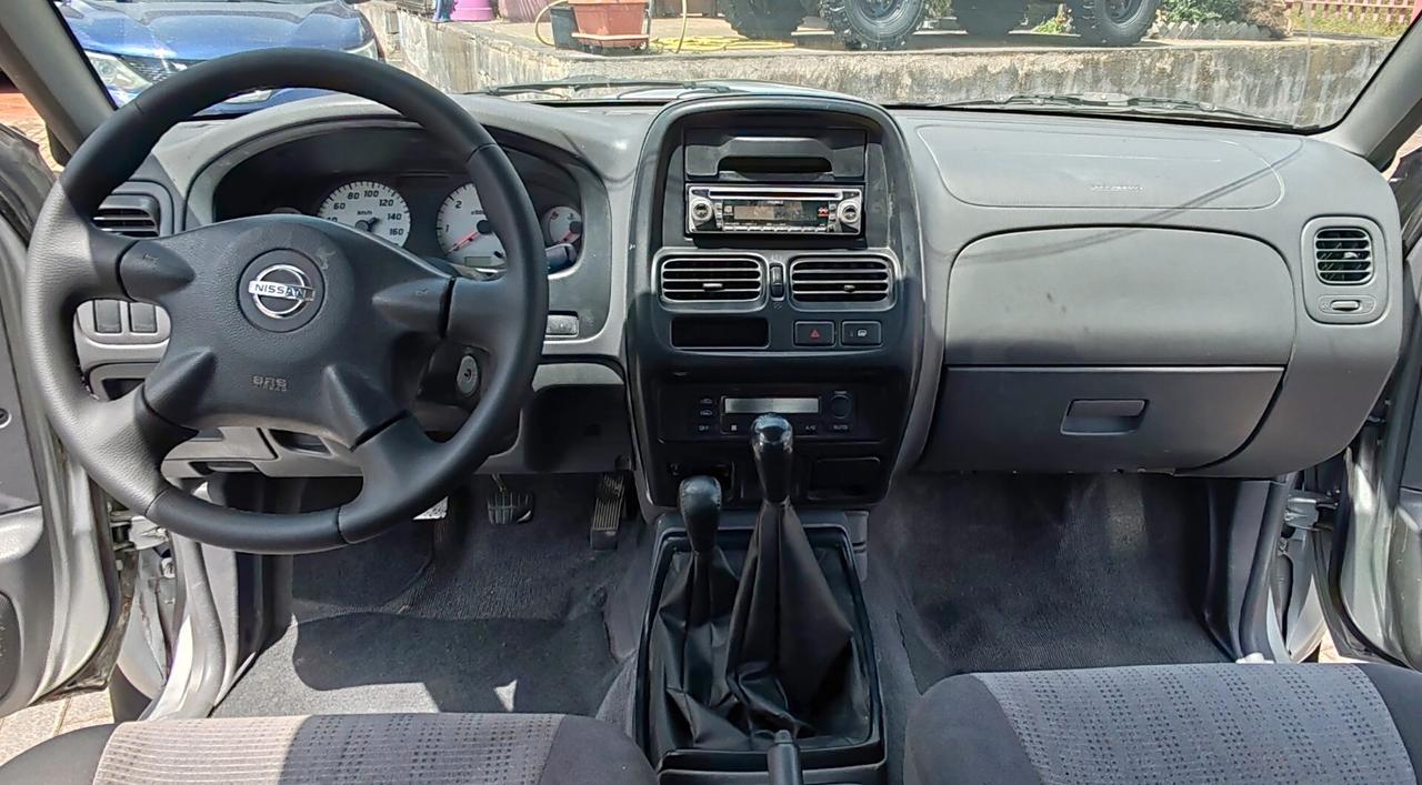Nissan Navara Pick-up 2.5 TD 4 porte Double Cab