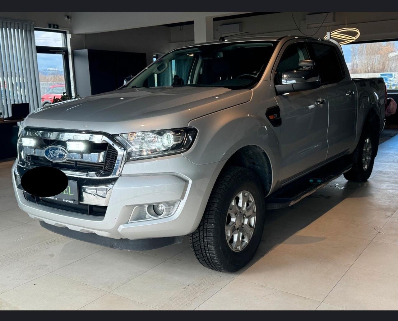 Ford Ranger 2.0 TDCi DC XLT 5 posti * Cambio Manuale * Super Accessoriato