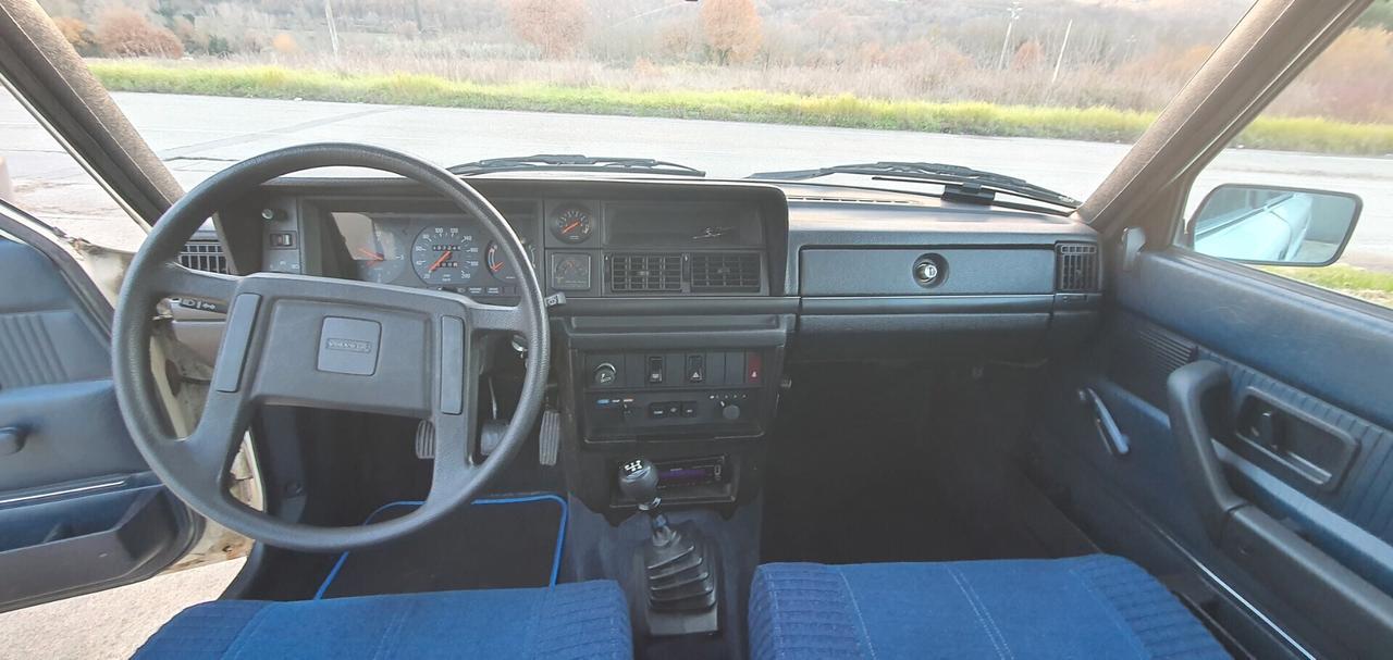 Volvo 244 GL (STUPENDA)