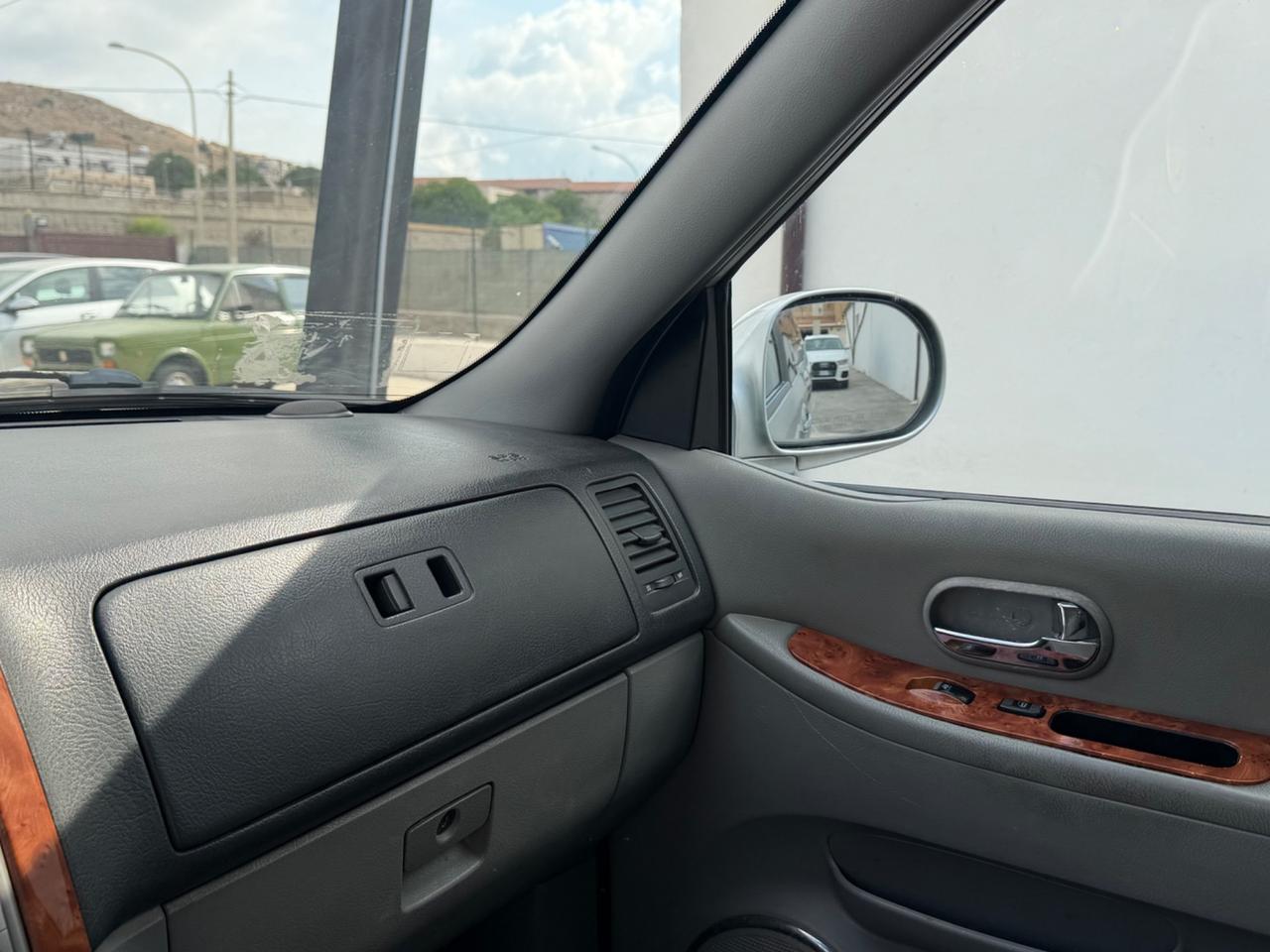 Kia Carnival 2.9 16V CRDi cat Family