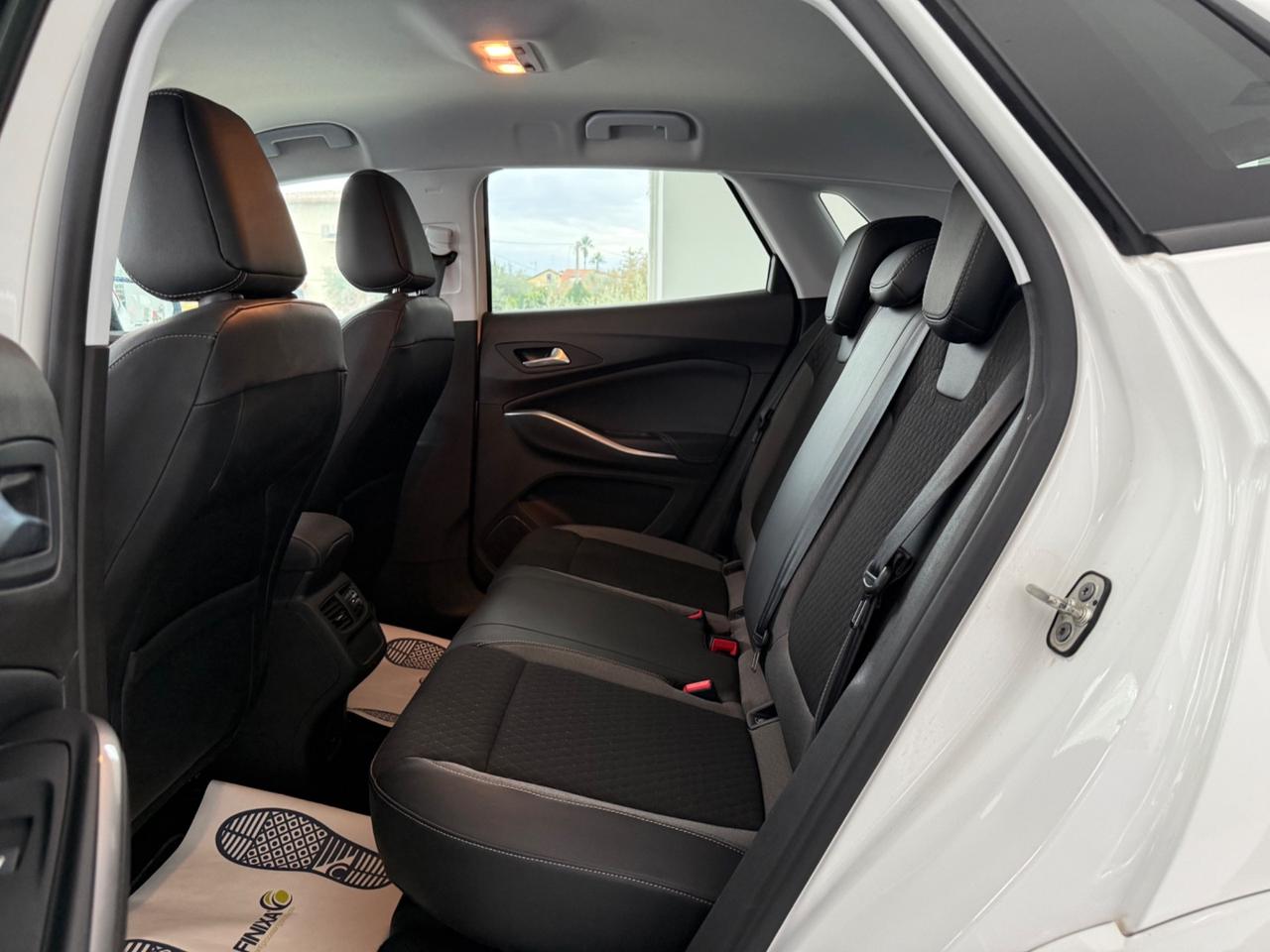 Opel Grandland 1.5D 130cv EAT8 GS LINE+F1/R18/LED2023