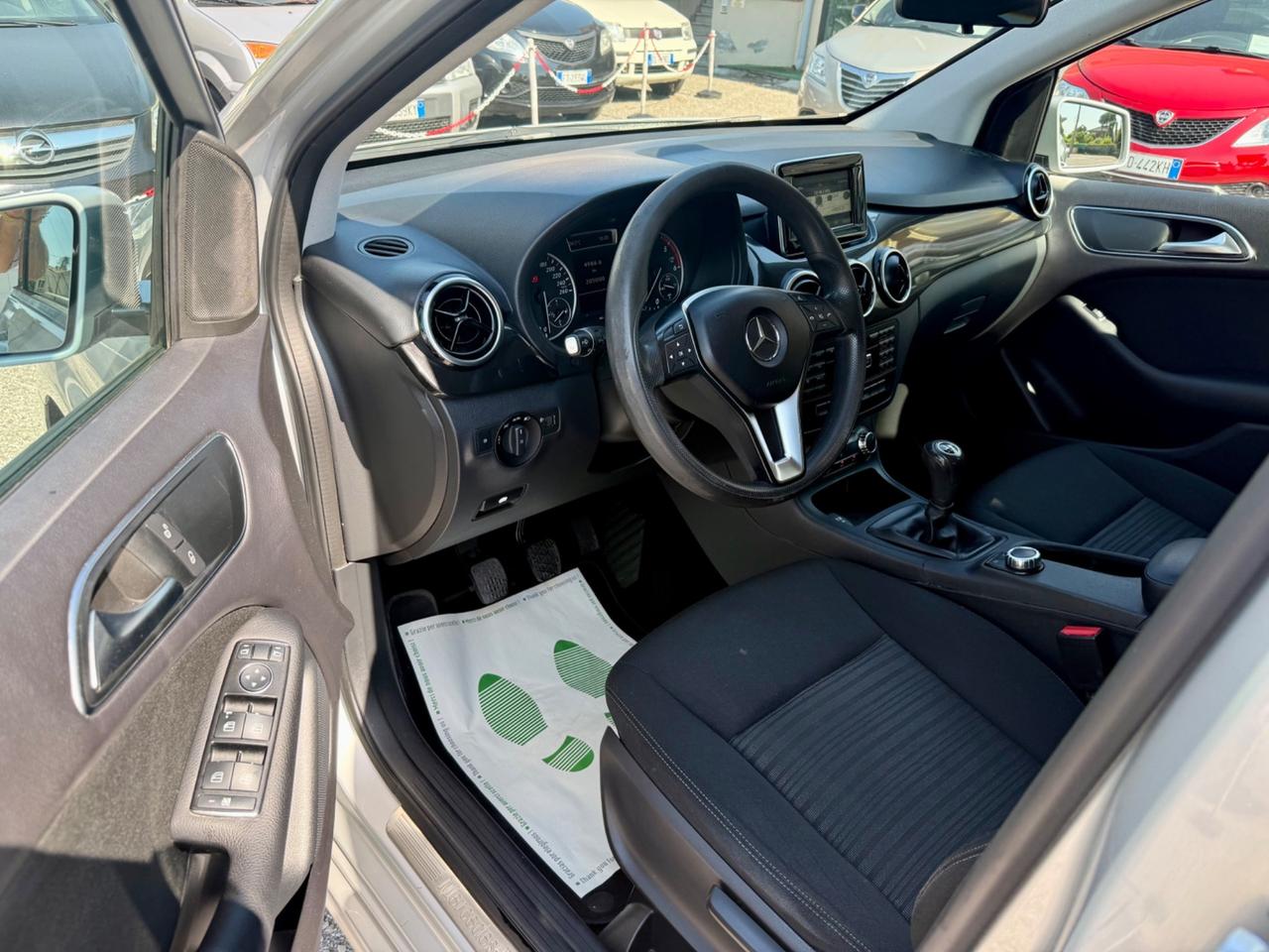 Mercedes-benz B 180 CDI Premium Ok NEOPATENTATI