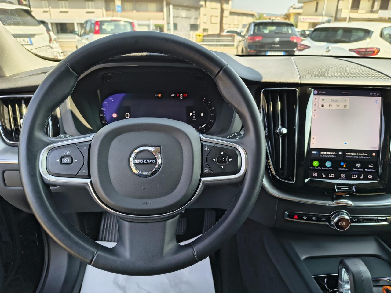 Volvo XC 60 B4 2.0 DIESEL/IBRIDA (d) AWD automatico *MILD HYBRID*