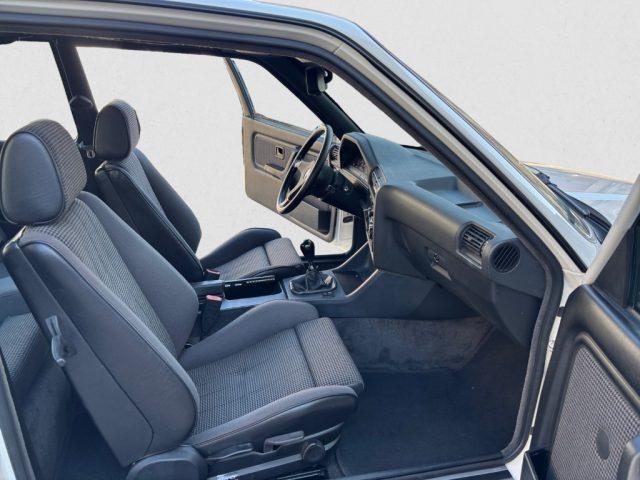 BMW M3 M3 E30