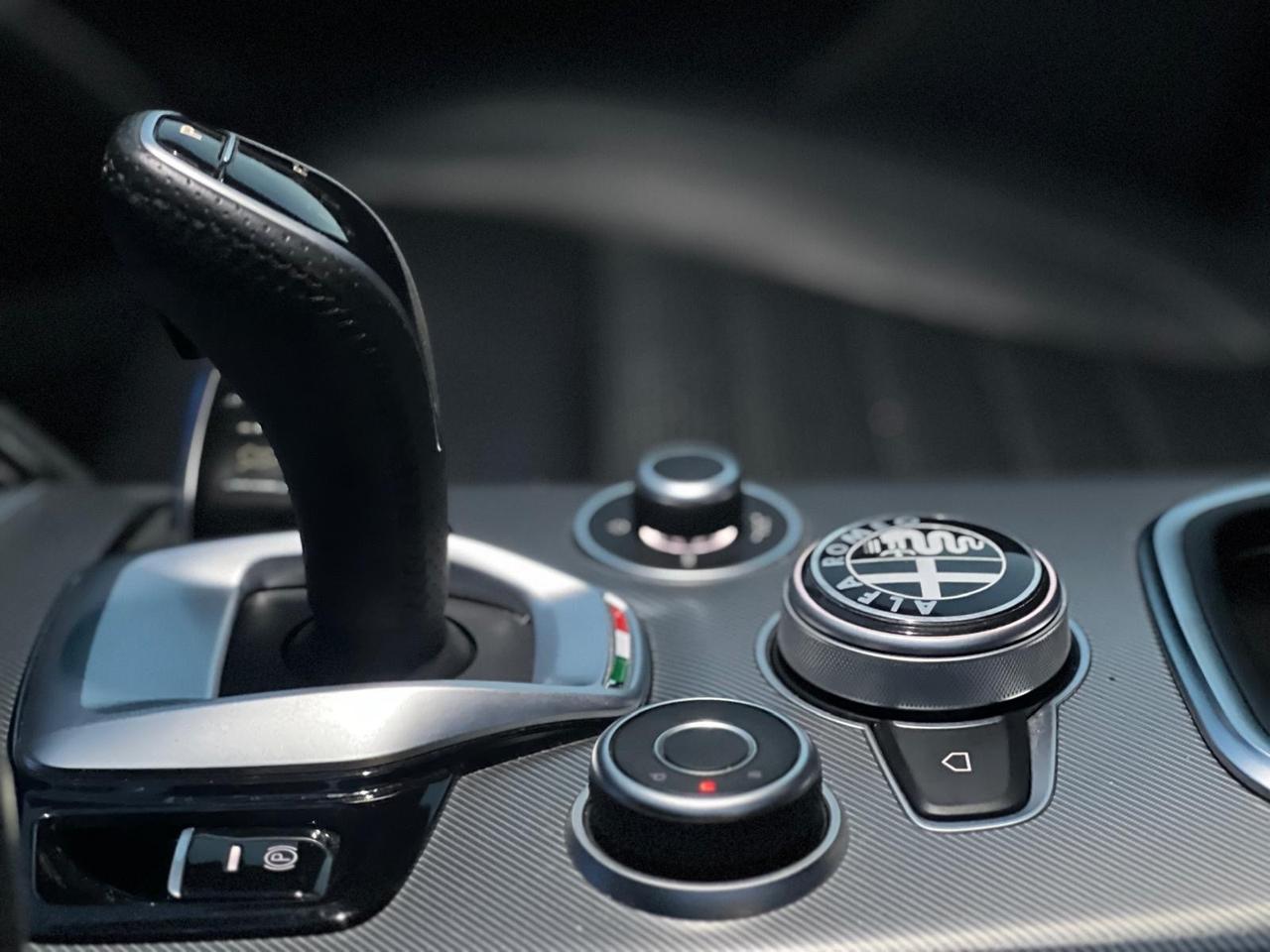 Alfa Romeo Stelvio 2.2 autocarro n1 160 CV