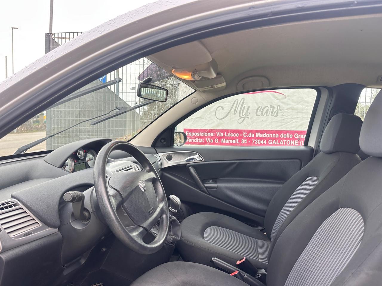 Lancia Ypsilon 1.2 Argento-2007