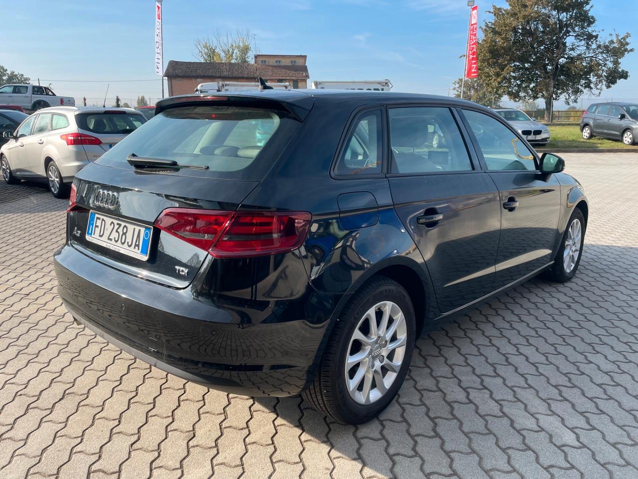 Audi A3 SPB 1.6 TDI Ambiente DISTRIBUZIONE NUOVA