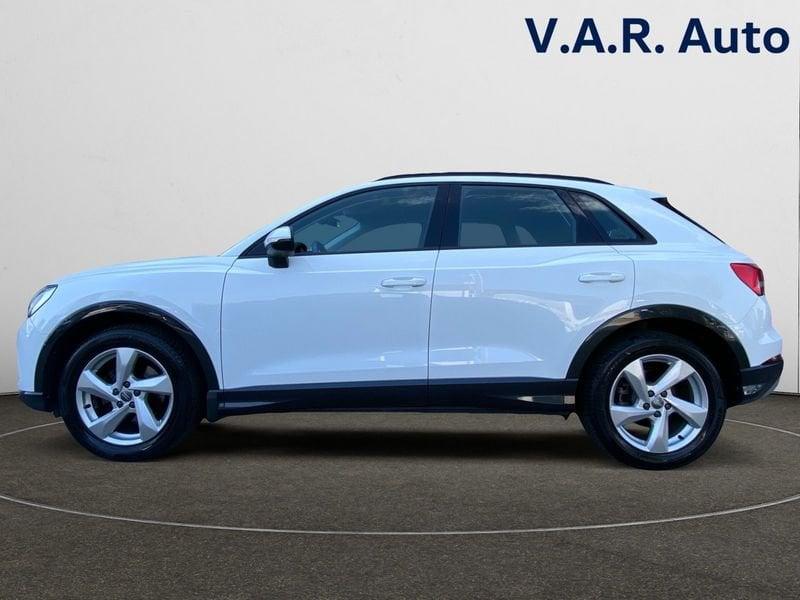 Audi Q3 1.5 35 TFSI Business Advanced