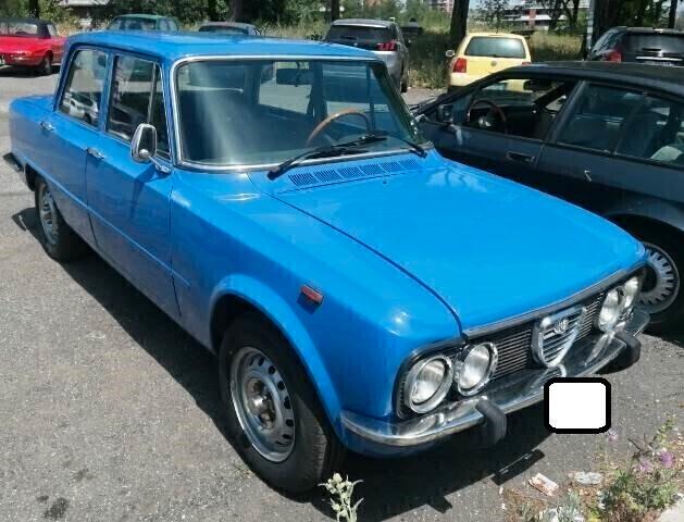 Alfa Romeo Giulia 1300 super