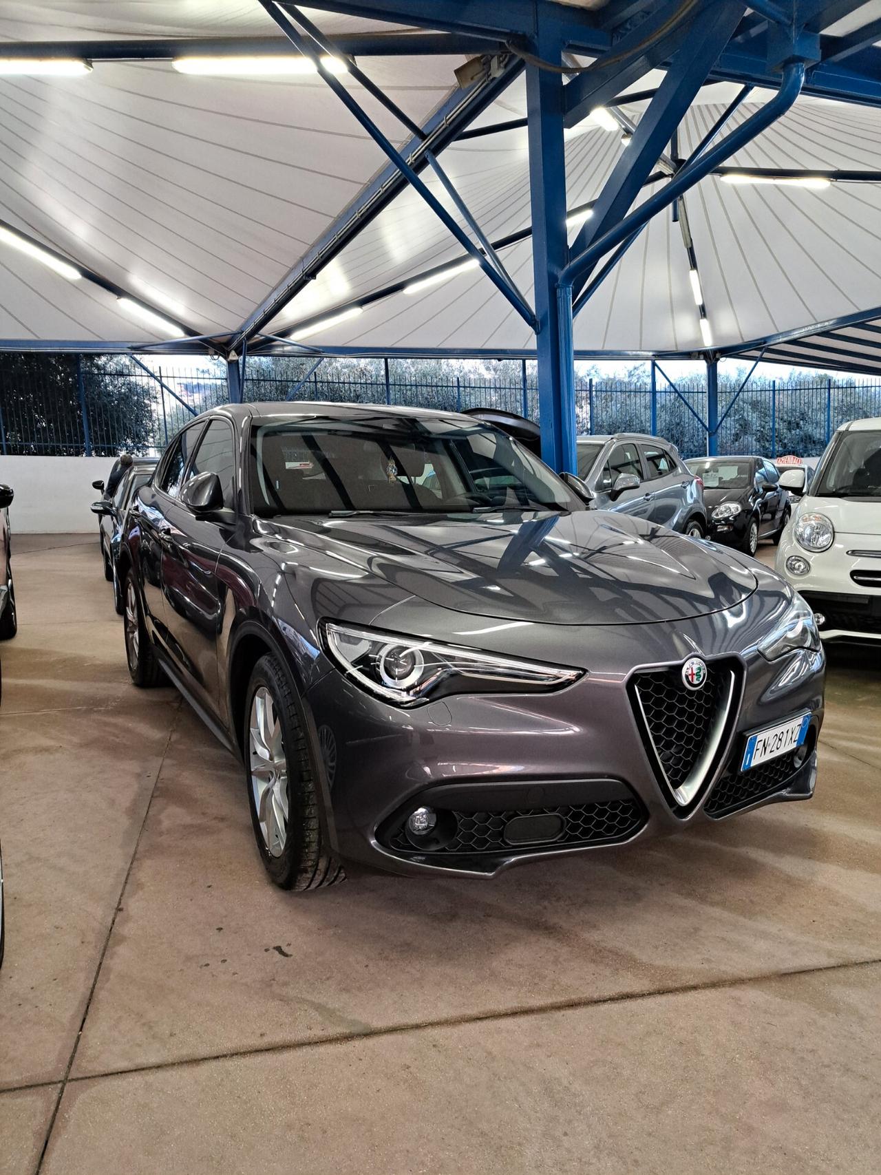Alfa Romeo Stelvio 2.2 Turbodiesel 180 CV AT8 Q4 Business