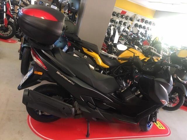 Suzuki AN Burgman 400 ABS