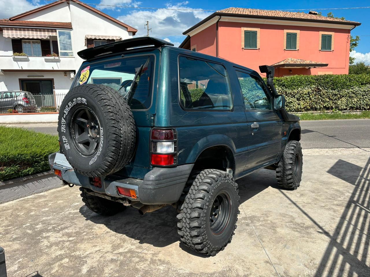 Mitsubishi Pajero 2.5 TDI GL Metal-top Autocarro