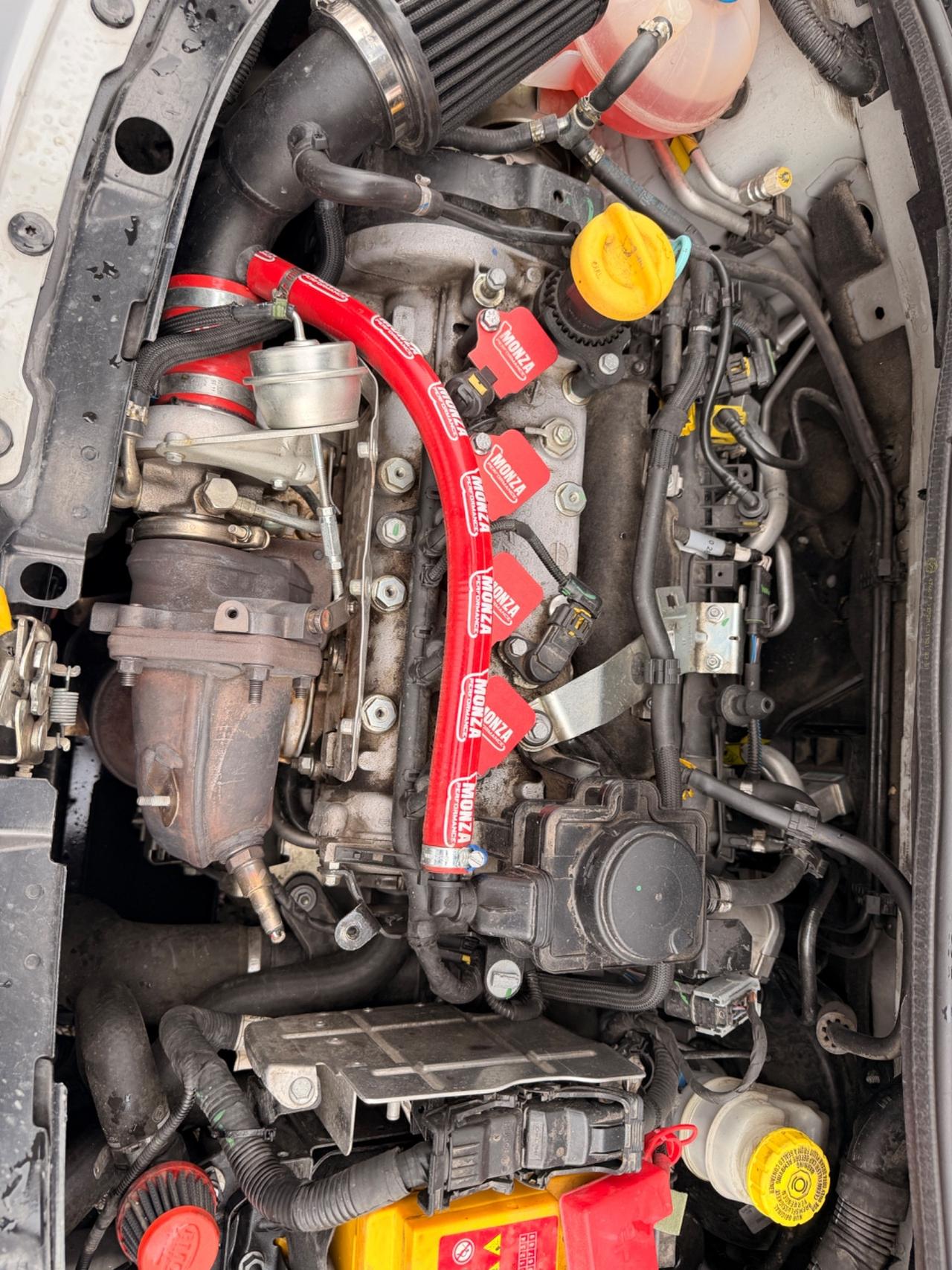 Abarth 595 1.4 Turbo T-Jet 165 CV